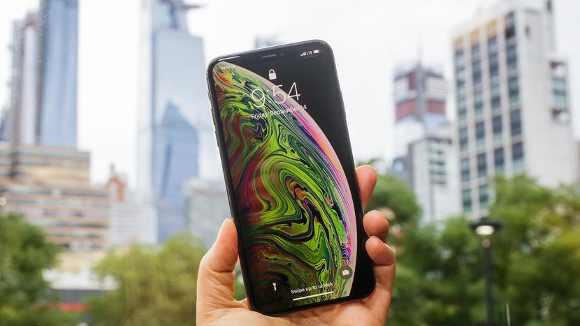 iPhone XS